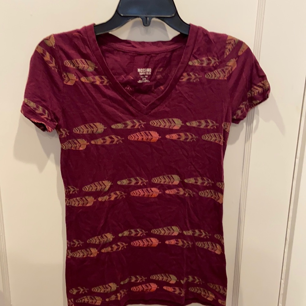 Feather print V-neck T-shirt